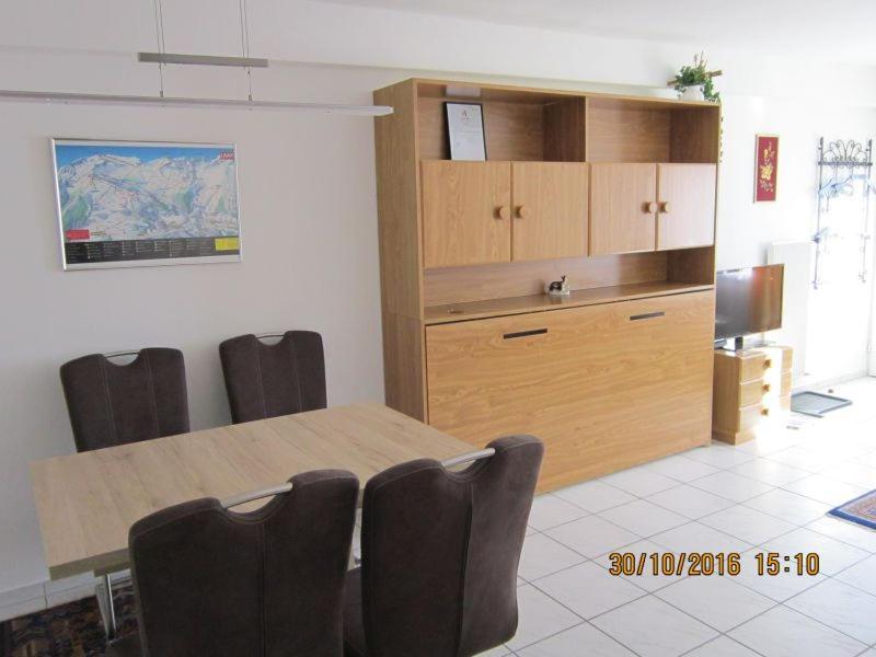 Flumina - Ferienwohnung Fuer Max. 4 Personen 弗利姆斯 外观 照片